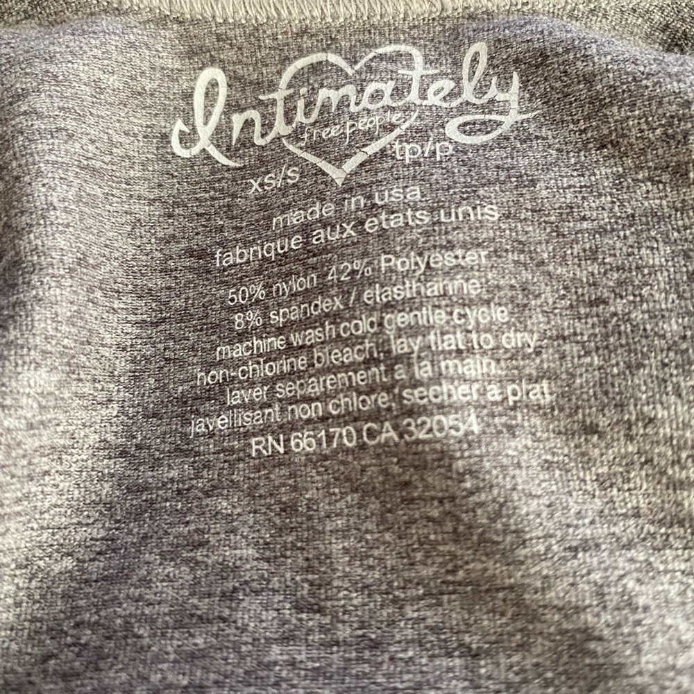 Intimately Free People Low Back Long Sleeve Top Bundle - Picture 10 of 12